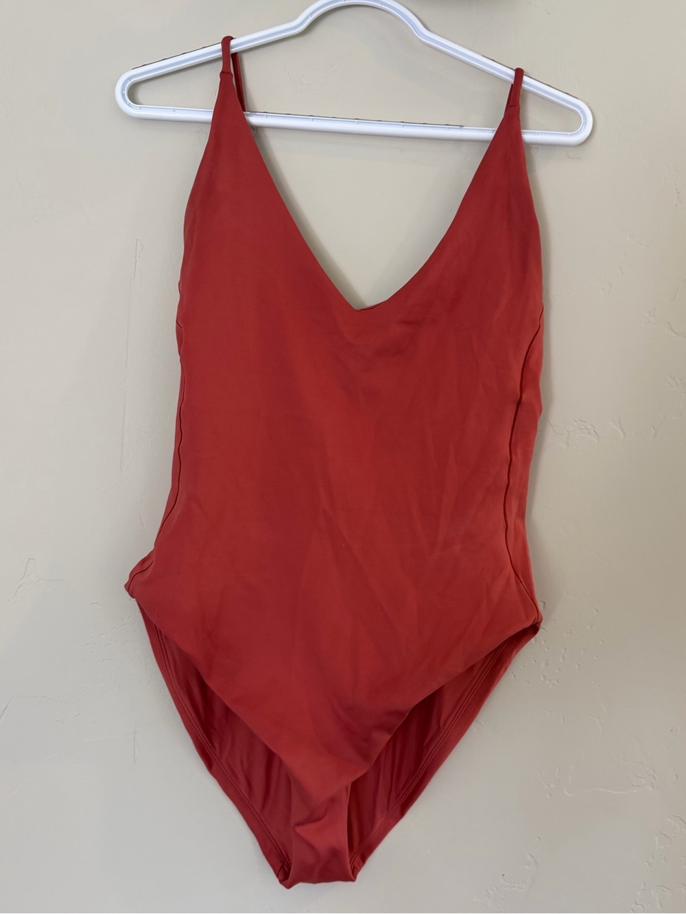 Left on Friday Sunday suit in camp pink, size large tall